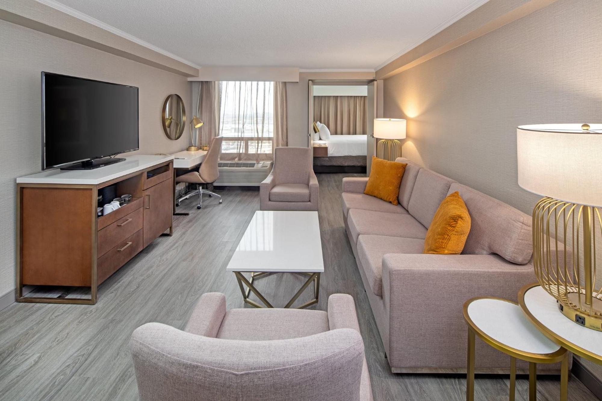 Crowne Plaza Toronto Airport By Ihg Hotel Ngoại thất bức ảnh