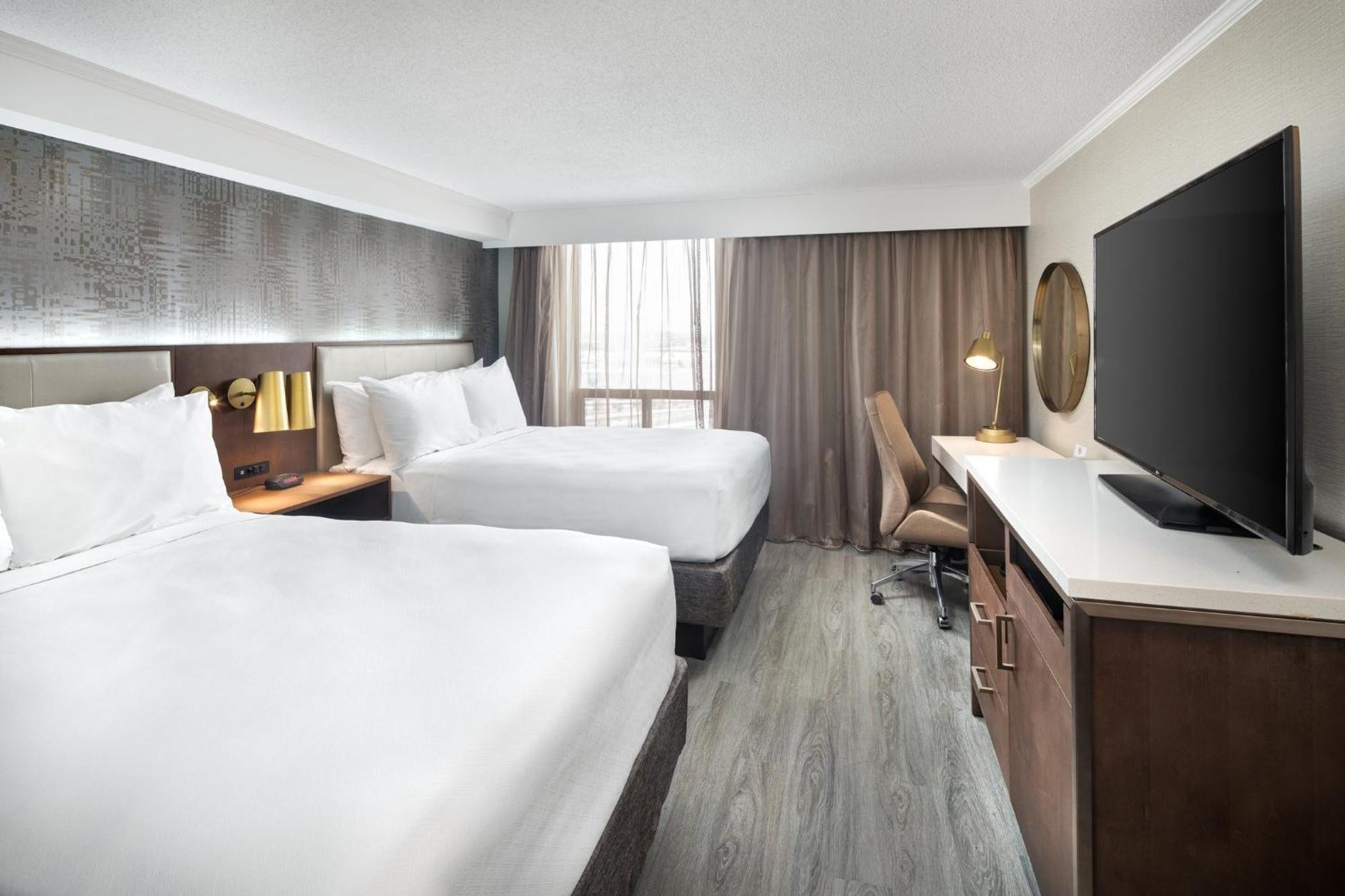Crowne Plaza Toronto Airport By Ihg Hotel Ngoại thất bức ảnh