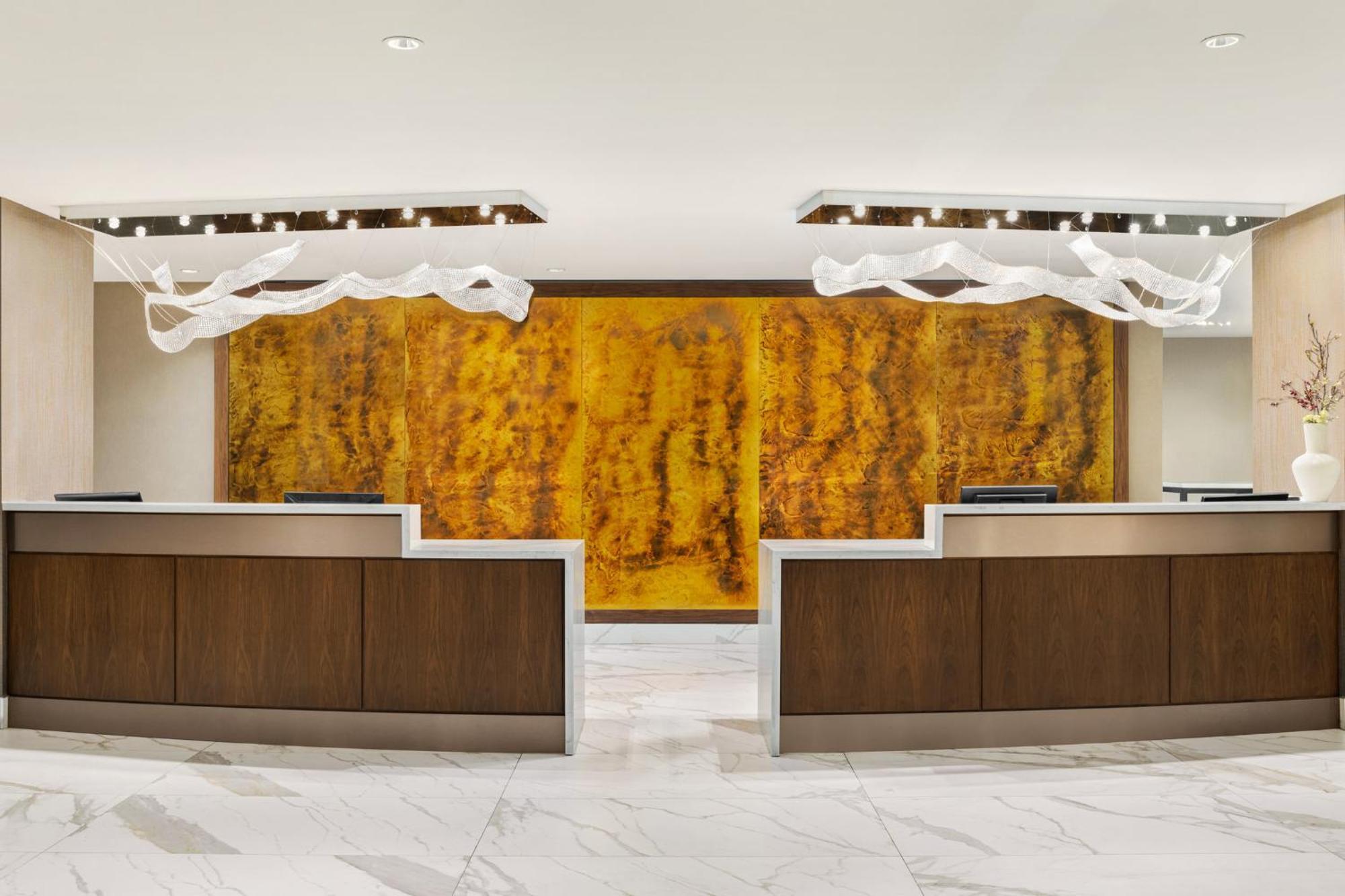 Crowne Plaza Toronto Airport By Ihg Hotel Ngoại thất bức ảnh